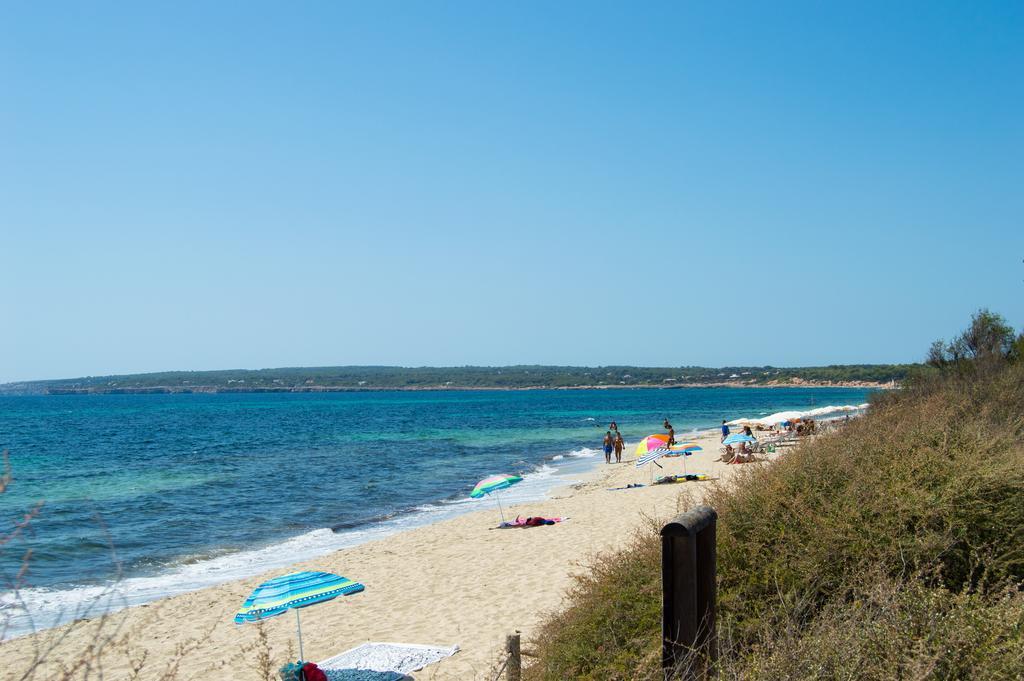 Sol Y Mar Hotel Playa Migjorn Buitenkant foto